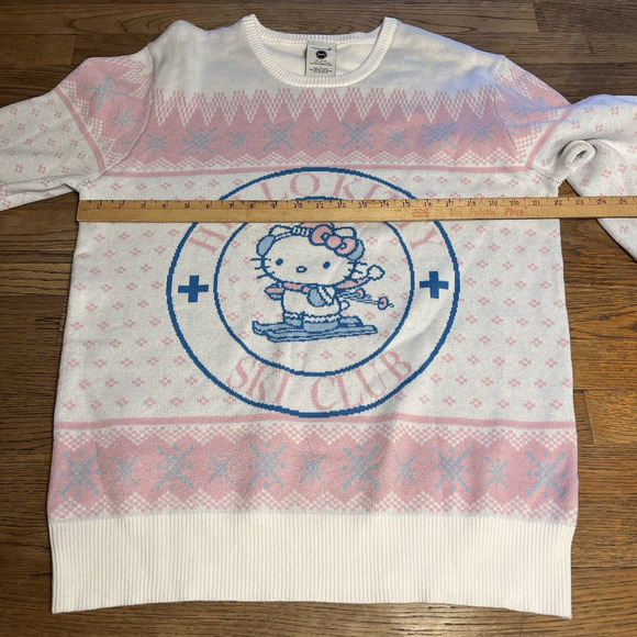 Hello Kitty and Friends Women Juniors Large Sweater Angel Intarsia Christmas $59 - Picture 13 of 16